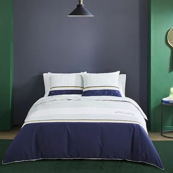 Lacoste Valleyfield 3-Piece Duvet Set, Reversible, Green, Cotton Sz King - Picture 1 of 6